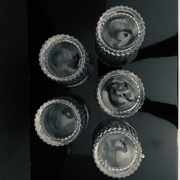 Sold! CHIVAS REGAL 12 ETCHED WHISKEY GLASS  (5) - Picture 3 of 5